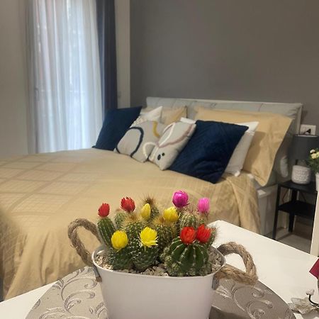 Margherita Apartment Bari Buitenkant foto